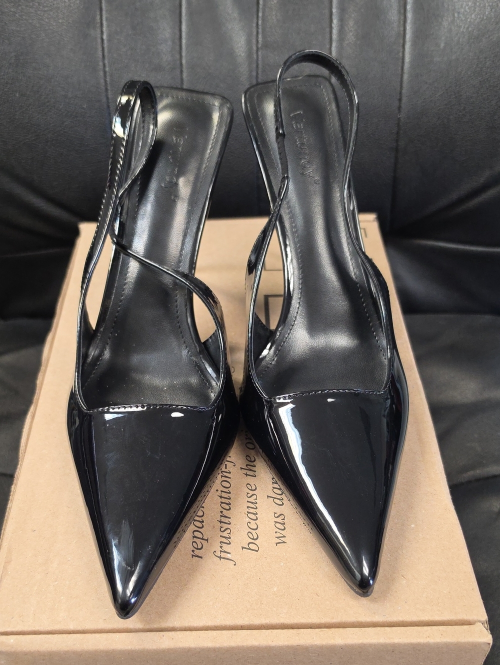 Vertundy Black Patent Pointed-Toe Slingback Heels